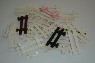Lego 425506-2X (6079) plot 1x8x2 2/3 26 ks (horší stav, zbarvené, vrypy viz foto) POUŽITÉ